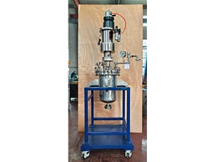 20L反應釜  氣動馬達 已完工發(fā)往重慶